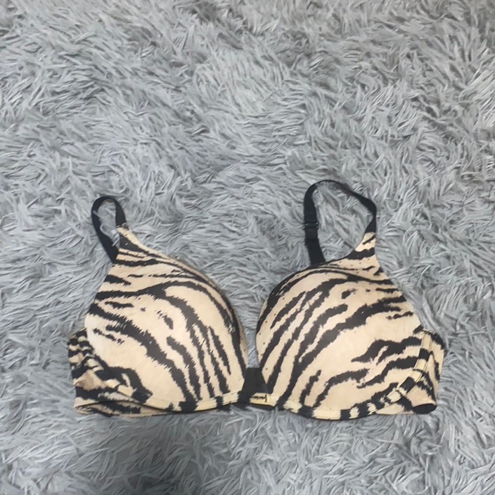 Victoria secret bra